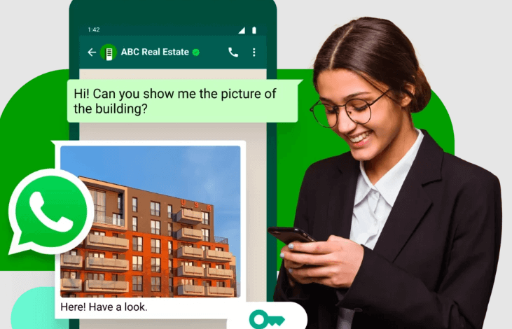 How Real Estate Agents Can Attract Clients with a WhatsApp Page