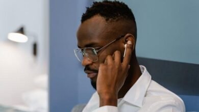 5 Benefits of Using Waveguide Displays in Smart Glasses